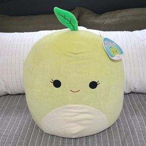 NWT 16" Squishmallow Ashley the Green Apple